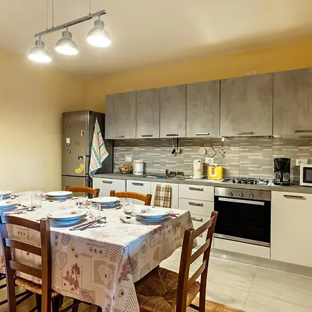 Cascina Raperonzolo Apartment *
